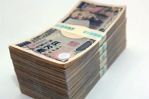 お金