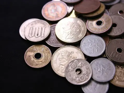お金