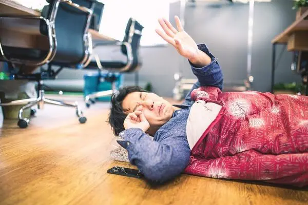 非正社員